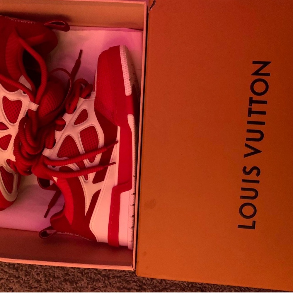 COPY - LV skate size 42